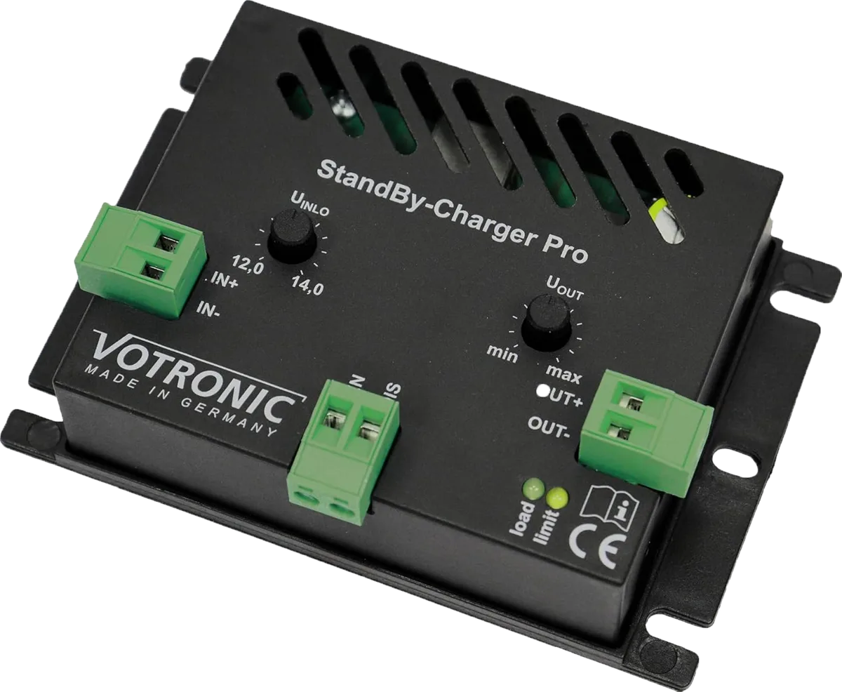 Votronic StandBy-Charger Pro mit Ein- und Ausgang, Spannungsreglern und Steueranschluss